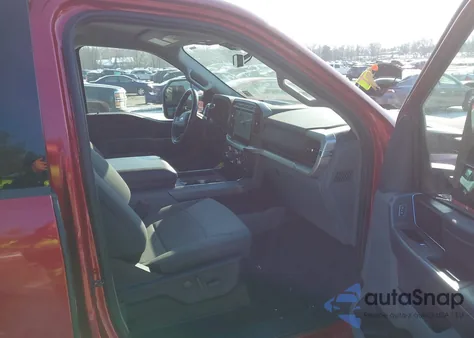 2022 Ford F-150 Xlt z USA, uszkodzony, nr VIN 1FTEW1EP5NKD31300